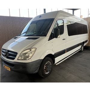 Touringcar tot 22 zitplaatsen