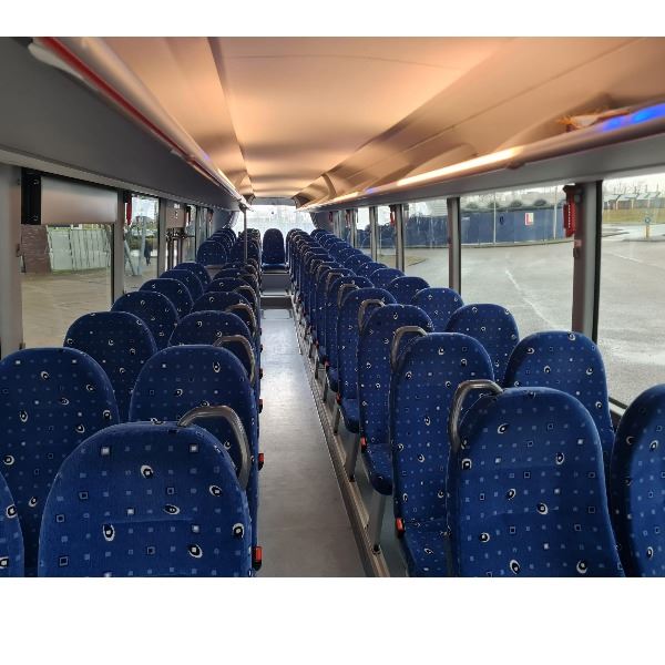 Touringcar tot 53 zitplaatsen